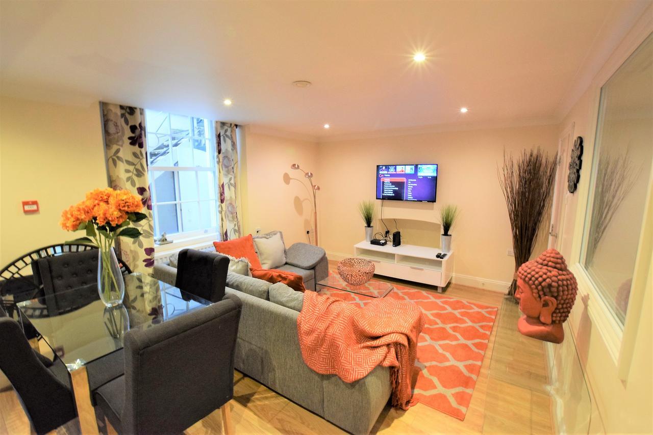 Meridian Way - Your Apartment Bristol Eksteriør billede