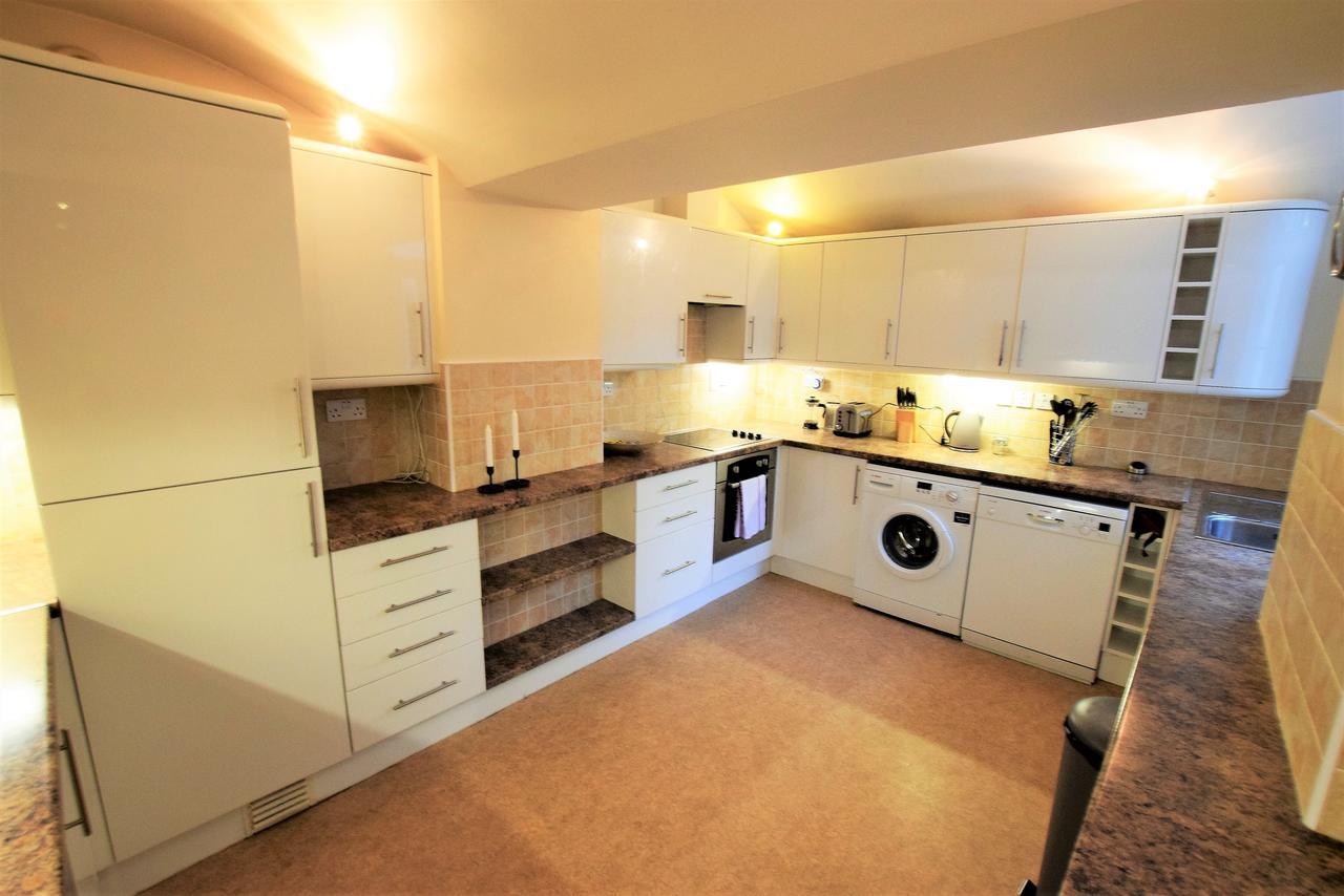 Meridian Way - Your Apartment Bristol Eksteriør billede