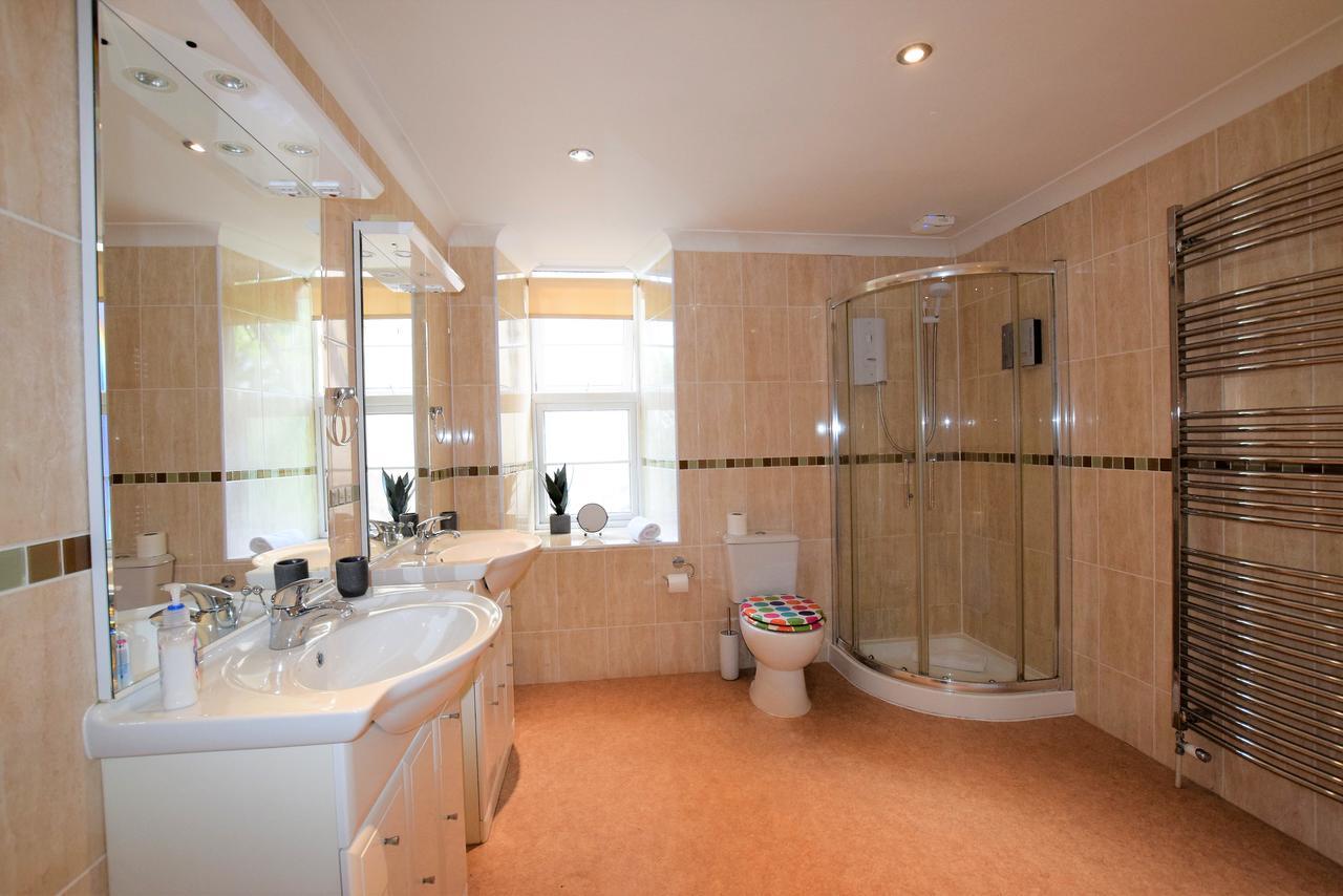 Meridian Way - Your Apartment Bristol Eksteriør billede