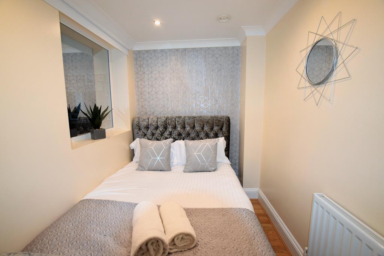 Meridian Way - Your Apartment Bristol Eksteriør billede